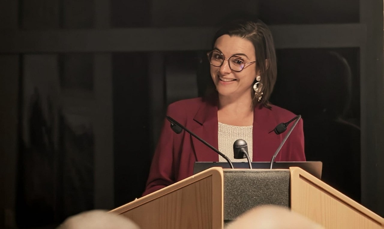 conference a destination des parents réalisées par laura crinon france